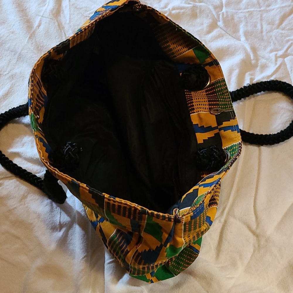 Tote bag
